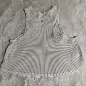 Lululemon tank
